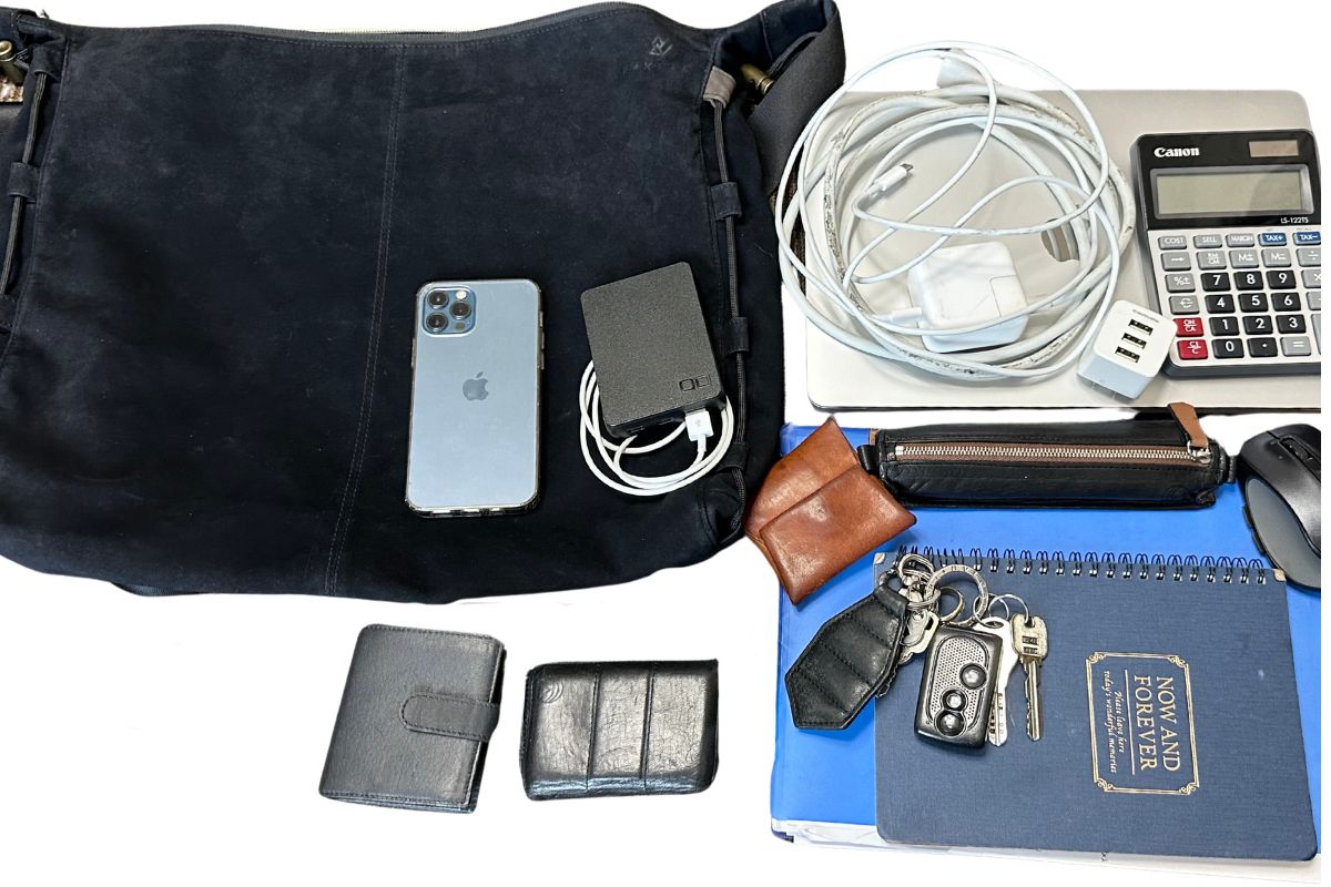 天然エゾシカ革のショルダーバッグ