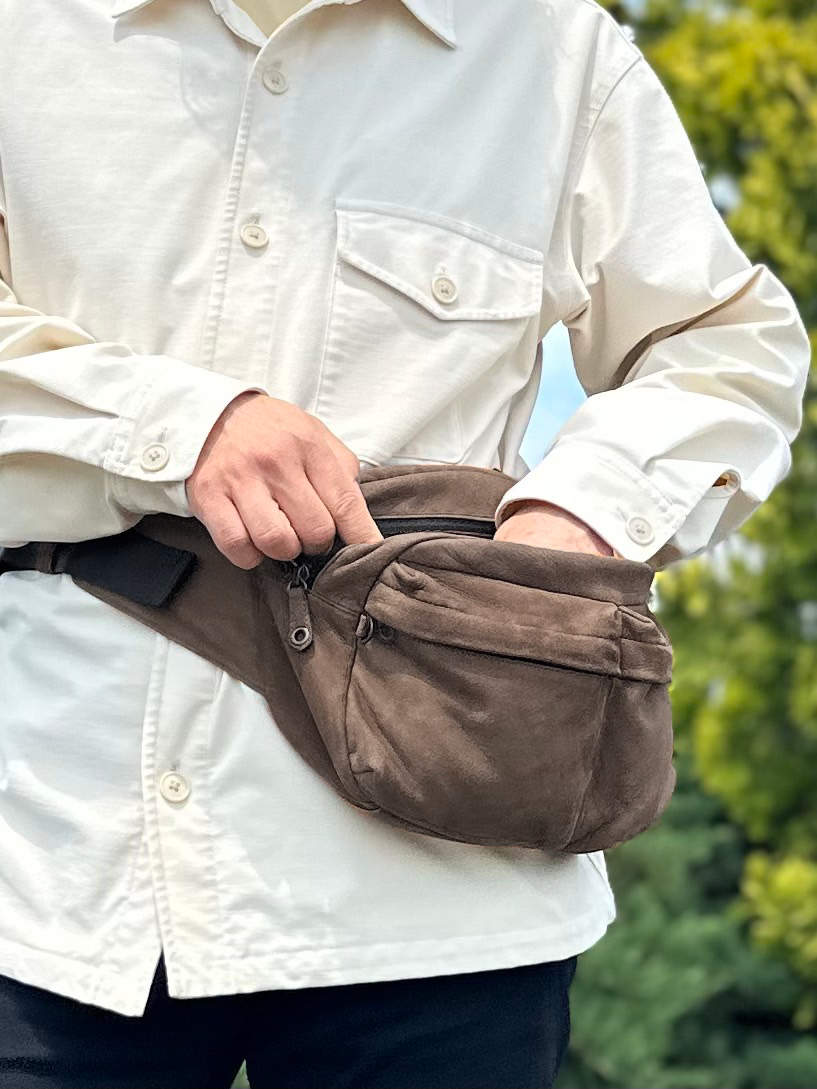 鹿革ボディバッグ