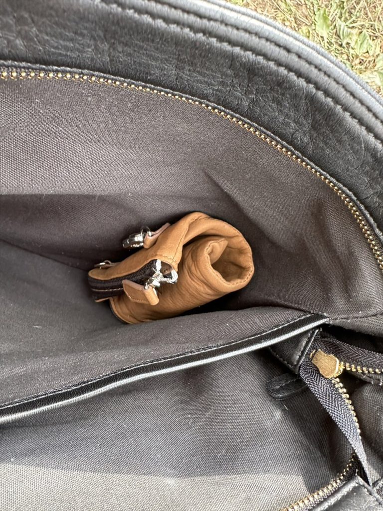 鹿革スマホポーチ